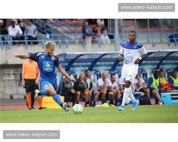 兰斯vs勒阿弗尔:法甲赛场上的宿命对决与足球激情